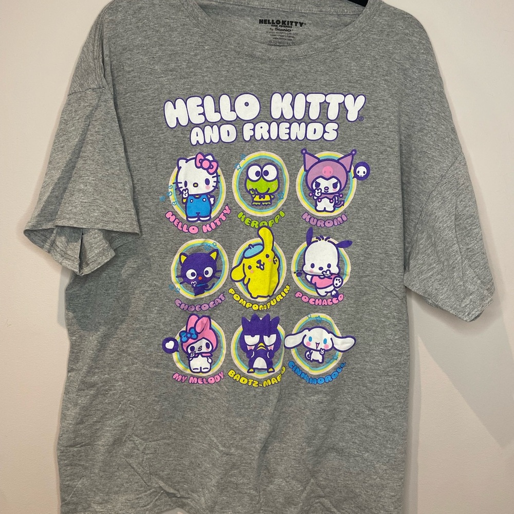 Sanrio Hello Kitty Gray Graphic Tee